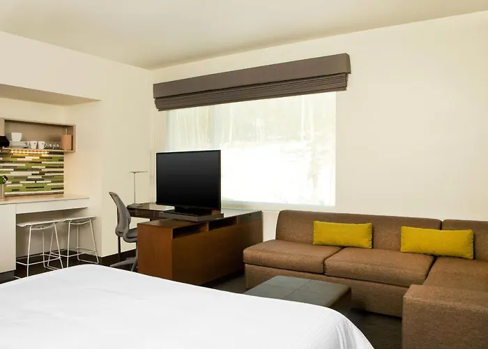 Best Hotels in Lebanon NH for an Unforgettable Stay